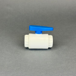 PVC Kugelhahn 40 mm in Weiß/Blau kompakt